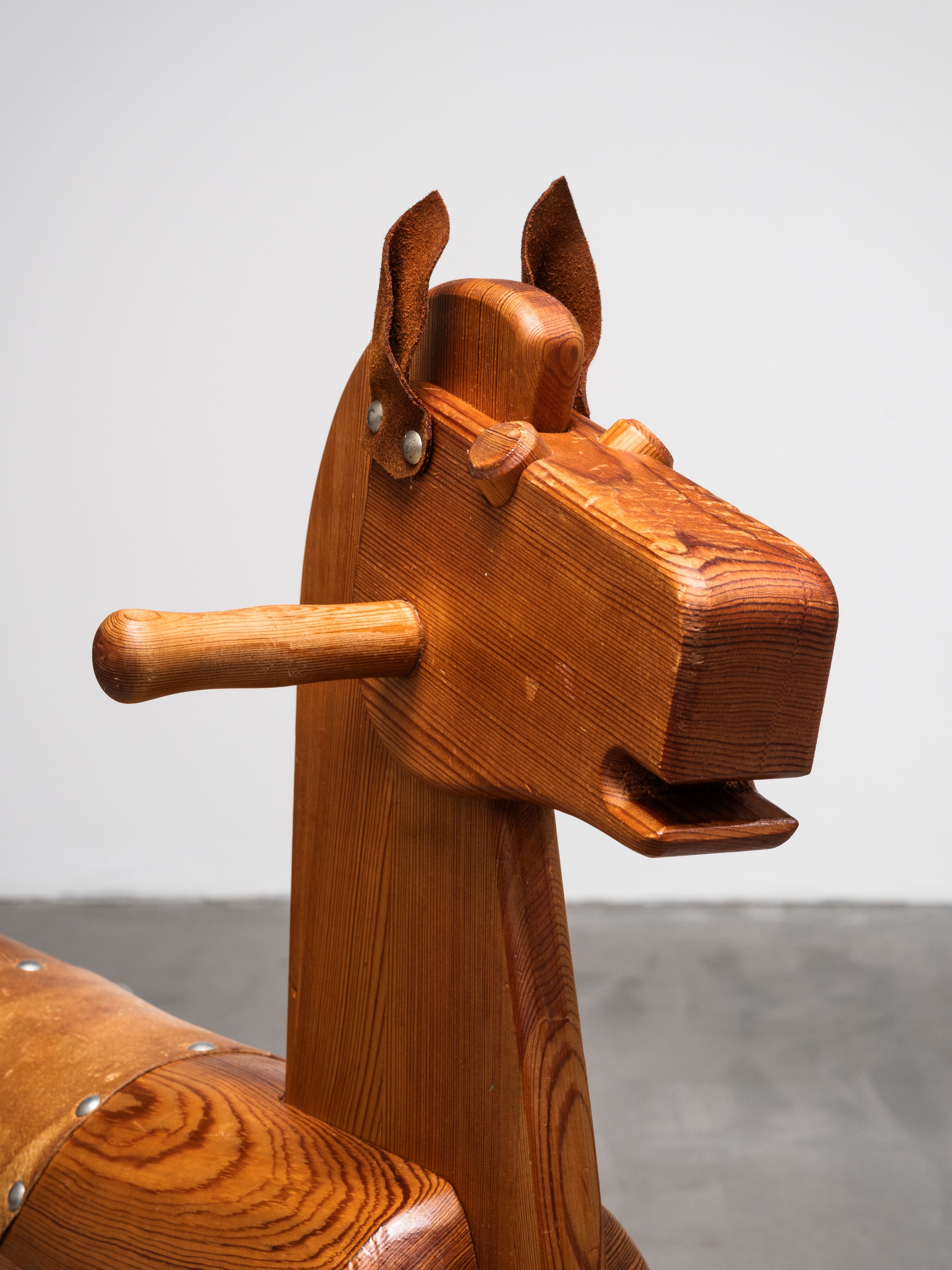 Pair of Solid Pine Rocking Horses with Leather Details, Finland, 1950s