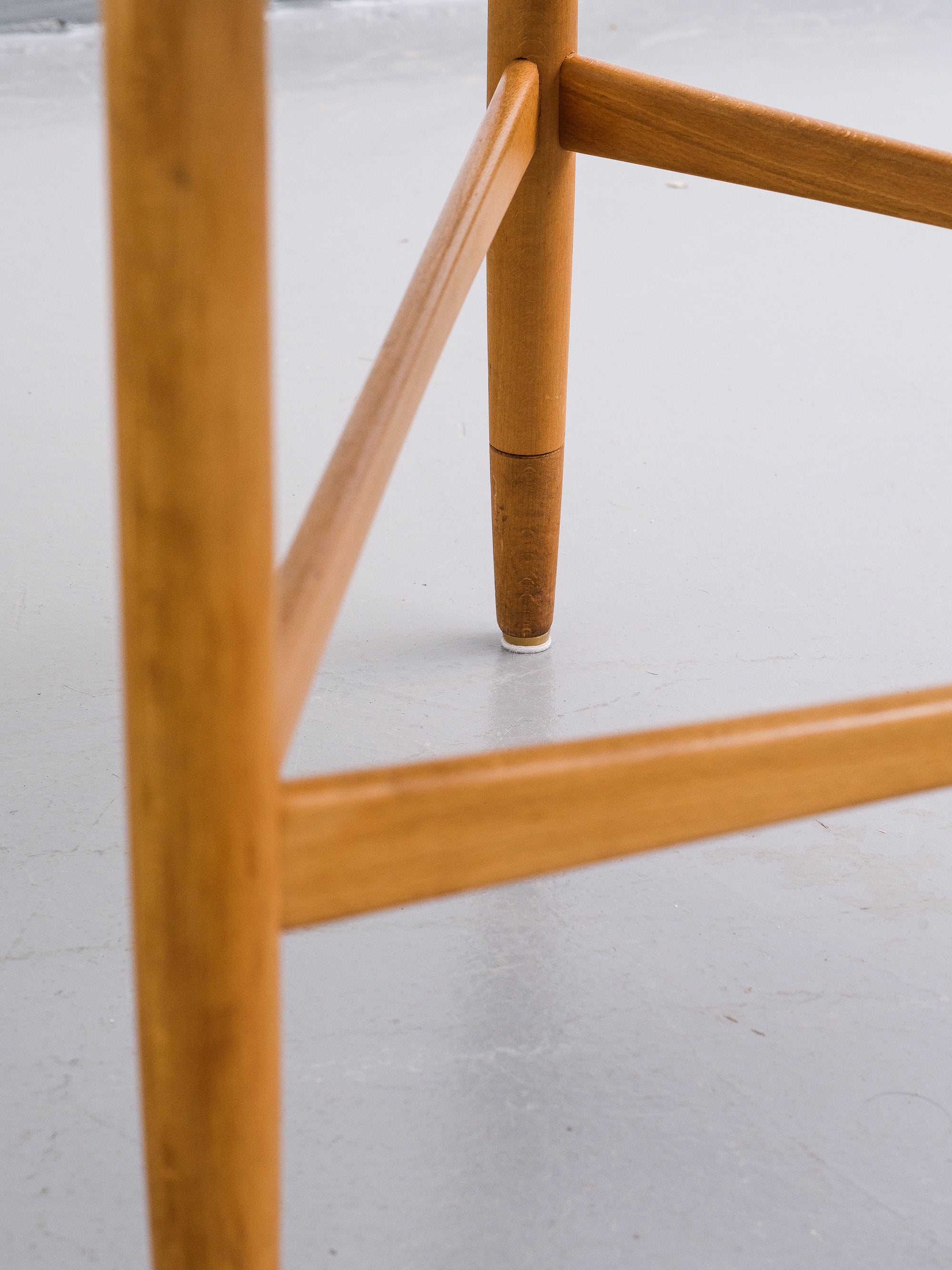 Kurt Østervig Teak &amp; Beech Side Table, Jason Møbler, Denmark, 1954