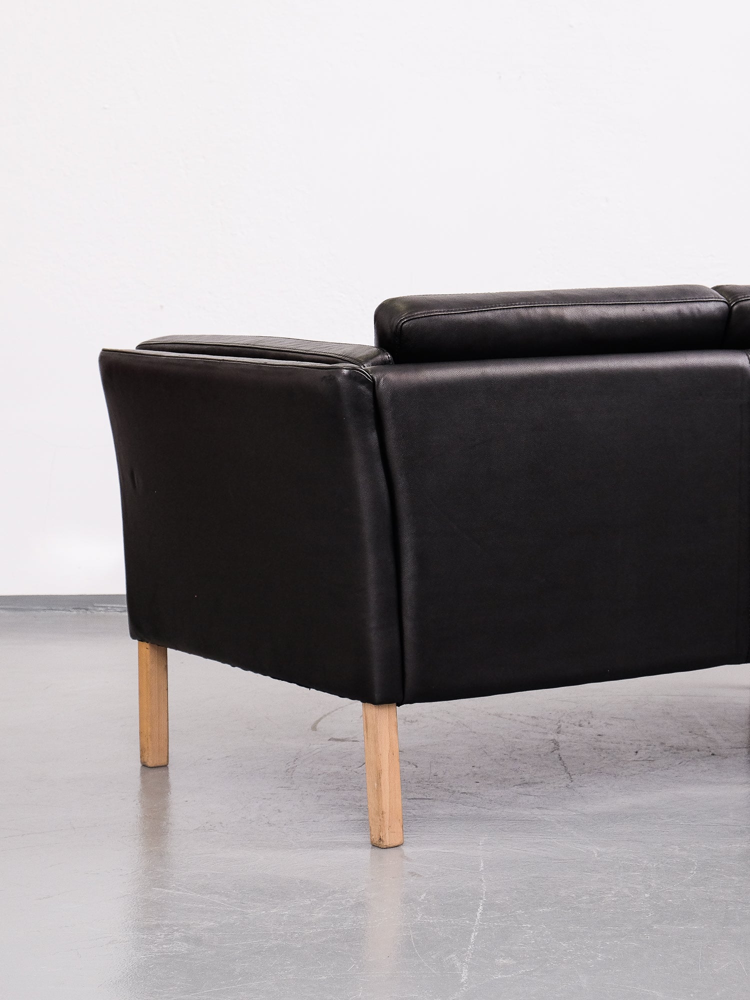 Borge Mogensen Style Danish Black Leather 2-Seat Sofa / Loveseat