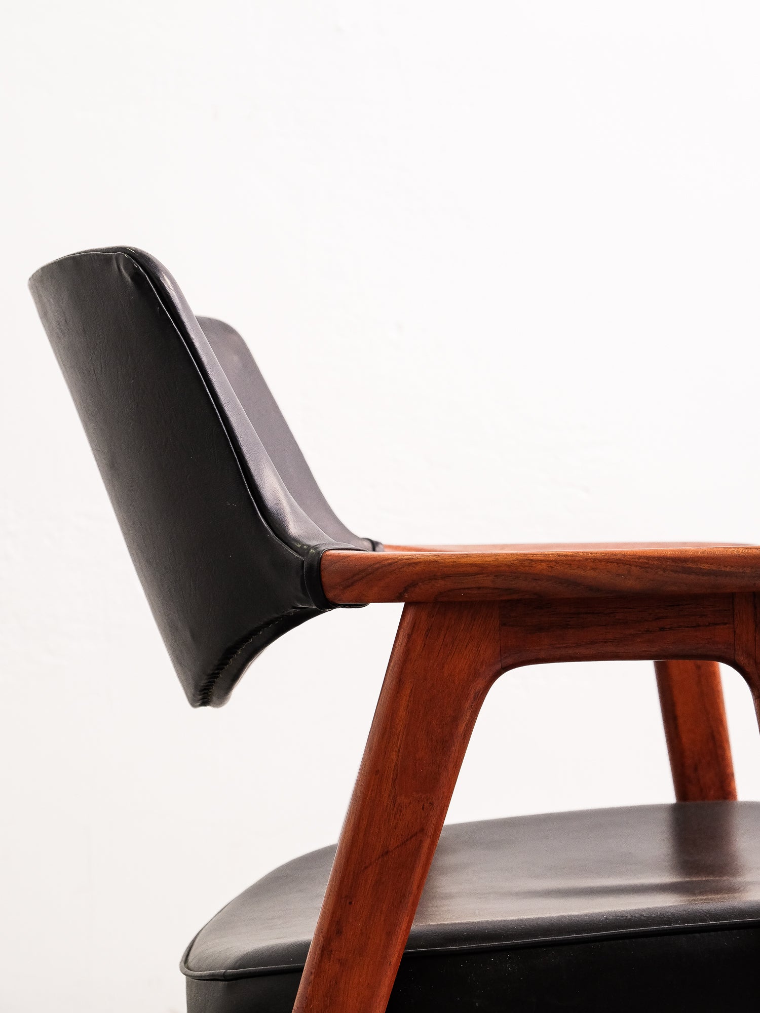 Danish Midcentury Teak Armchair by Erik Kirkegaard, 1960s