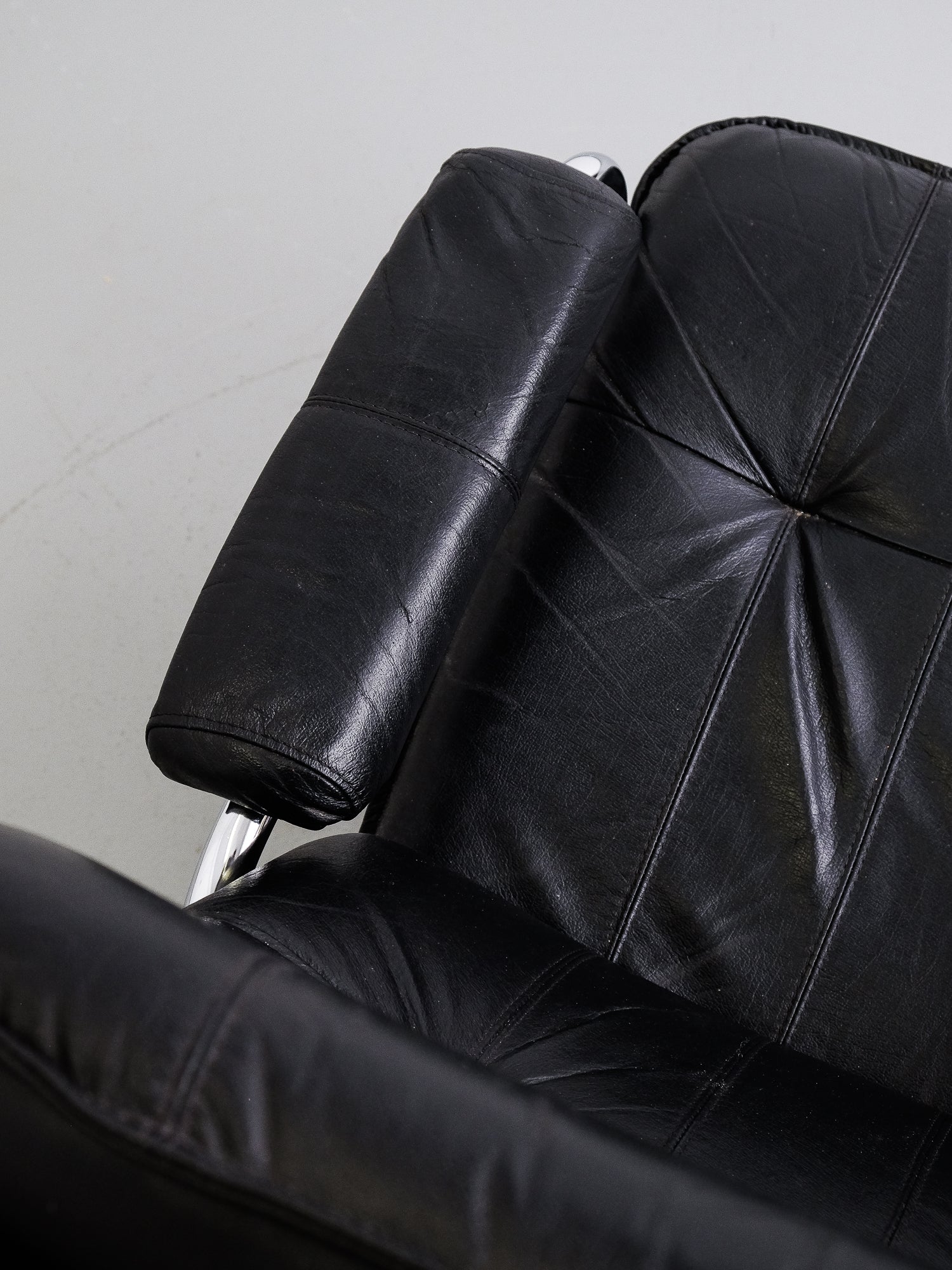 Black Leather Swivel Lounge Chair, 1960s