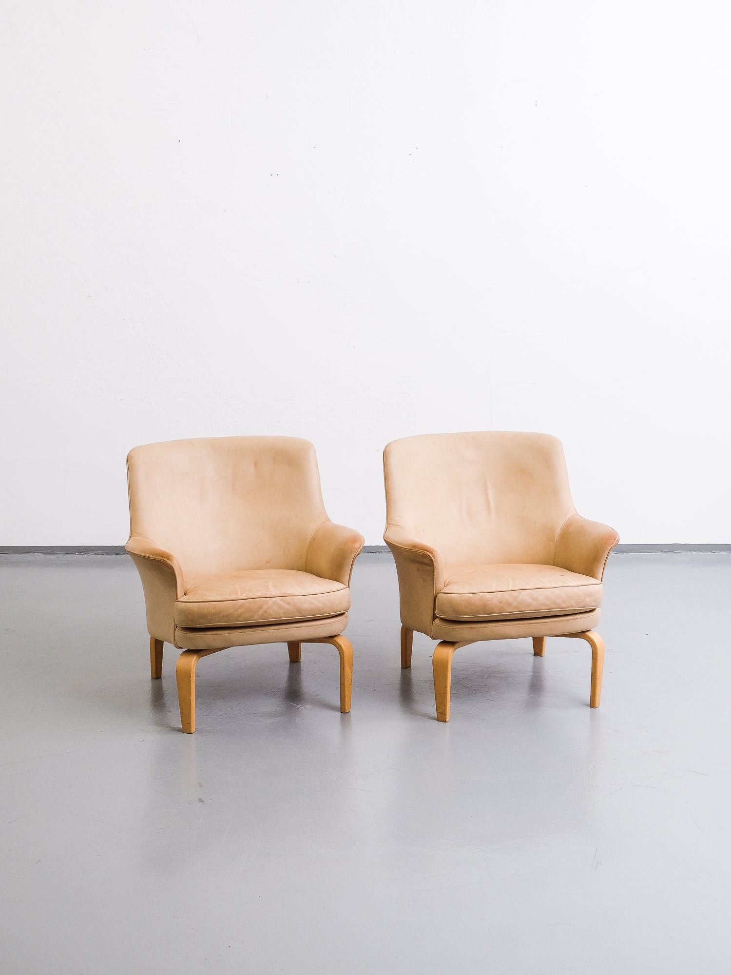 Pair of Leather &quot;Pilot&quot; Armchairs by Arne Norell, Sweden