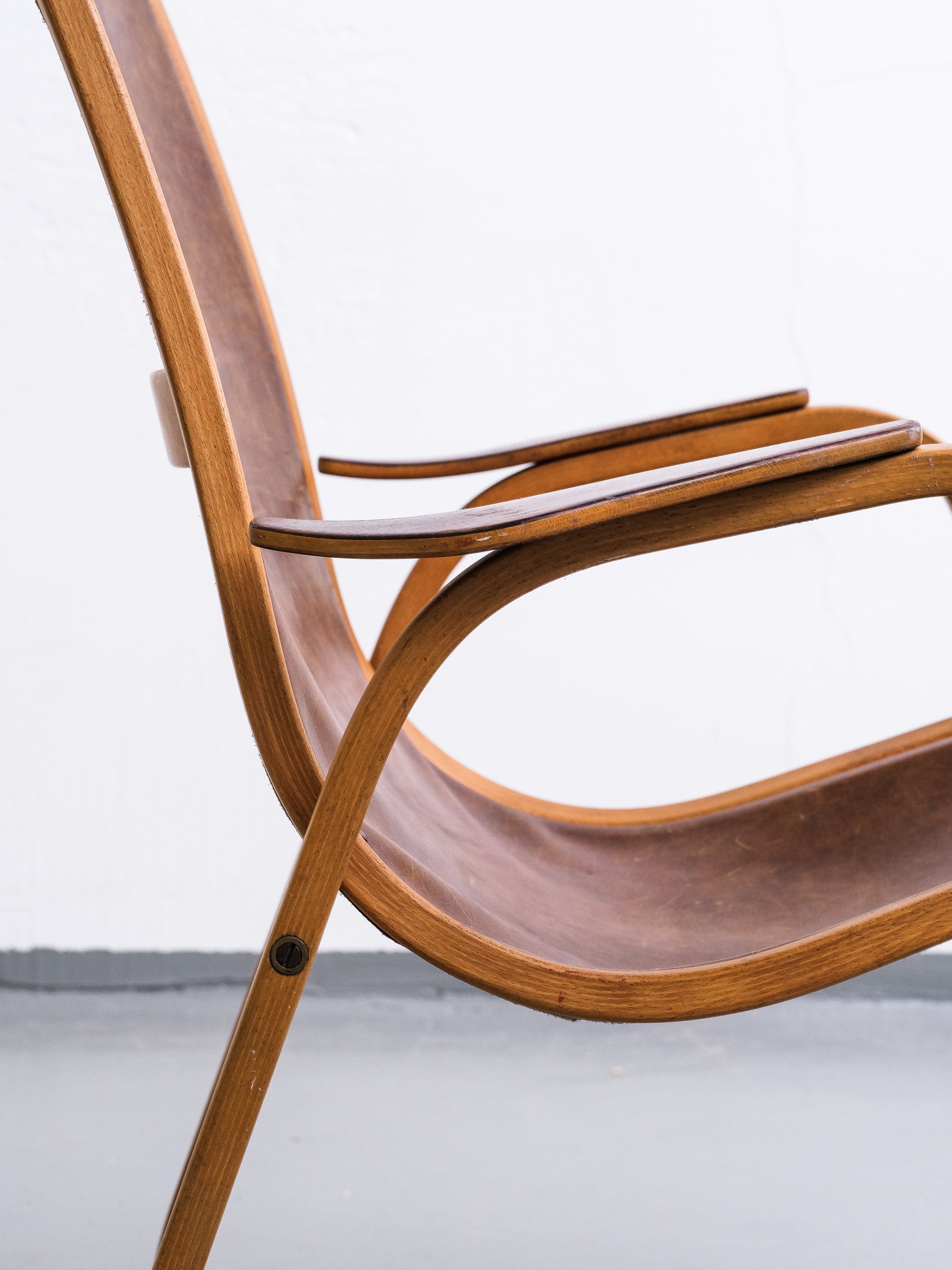 &#39;Kurva&#39; Lounge Chair in Leather by Yngve Ekström, Sweden, 1950s