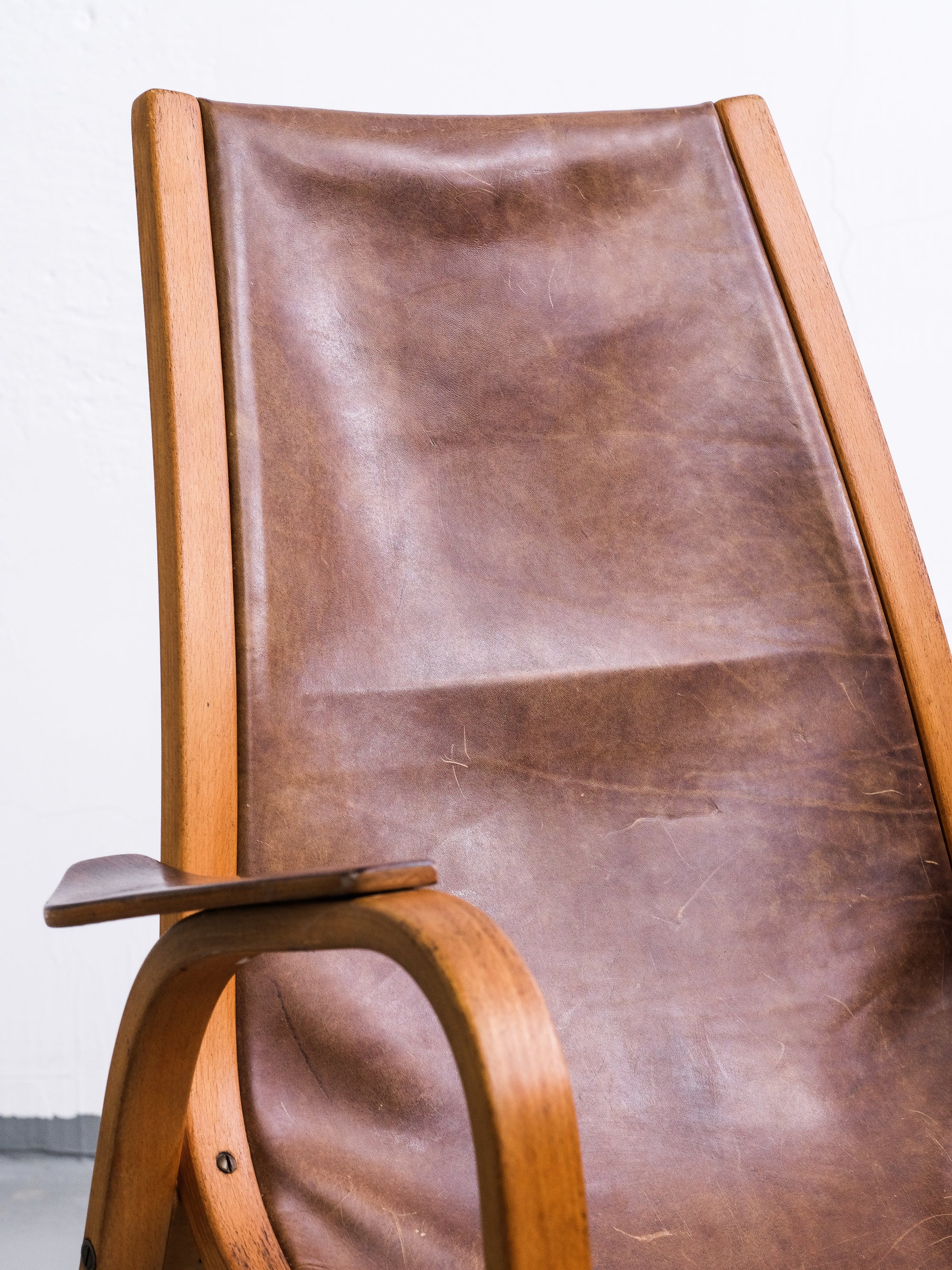 &#39;Kurva&#39; Lounge Chair in Leather by Yngve Ekström, Sweden, 1950s
