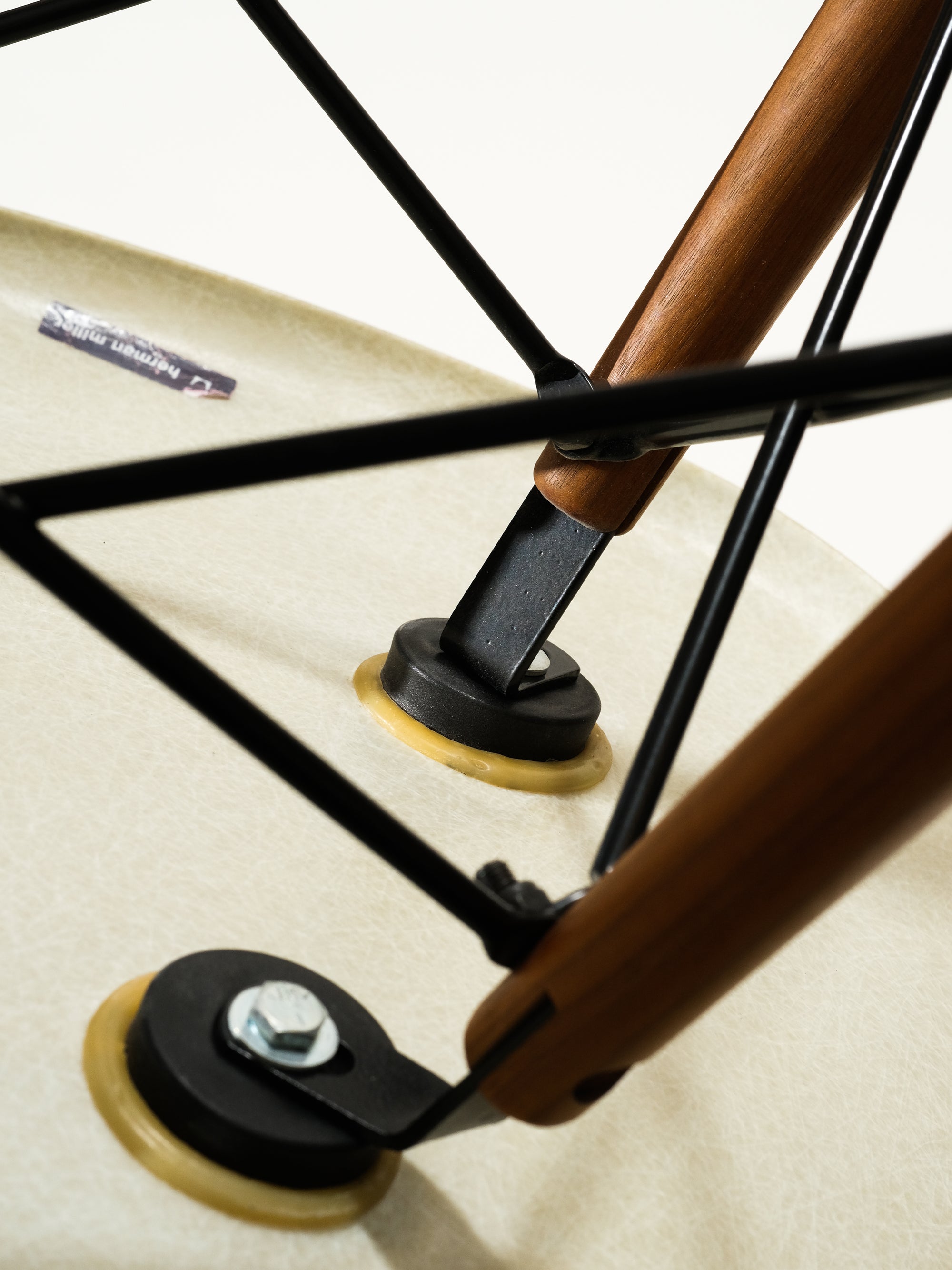Original DSW Fiberglass Side Chair by Charles &amp; Ray Eames for Herman Miller