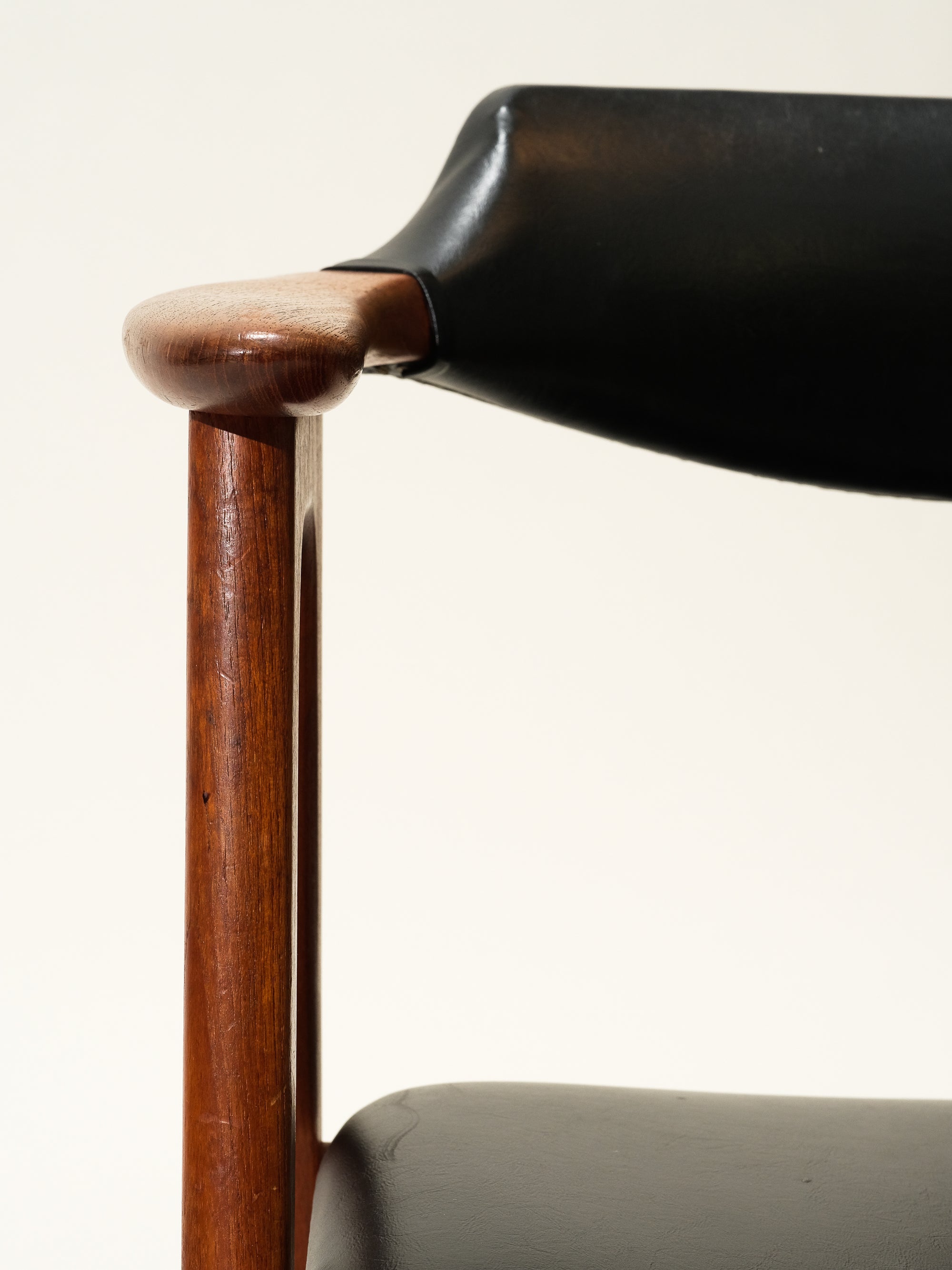 Danish Teak Armchair by Erik Kirkegaard for Høng Stolefabrik, 1960s