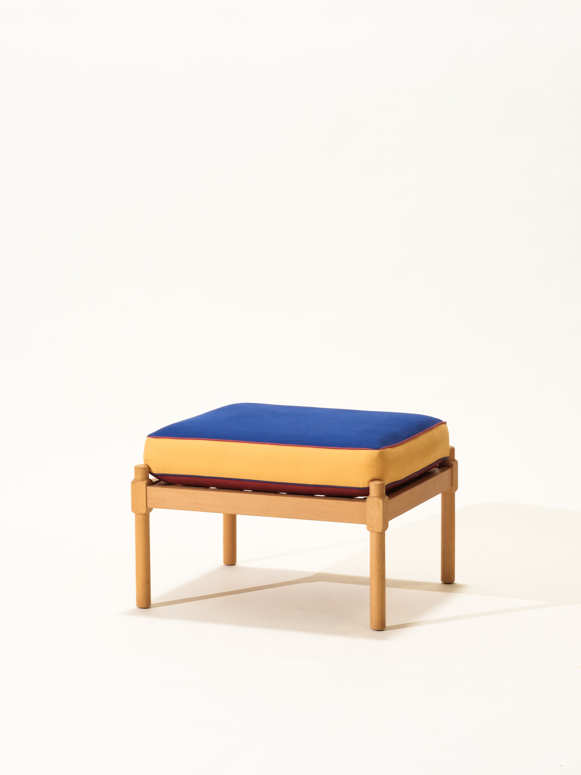 Model &quot;Tremme&quot; Ottoman by Børge Mogensen for Fritz Hansen, 1960s