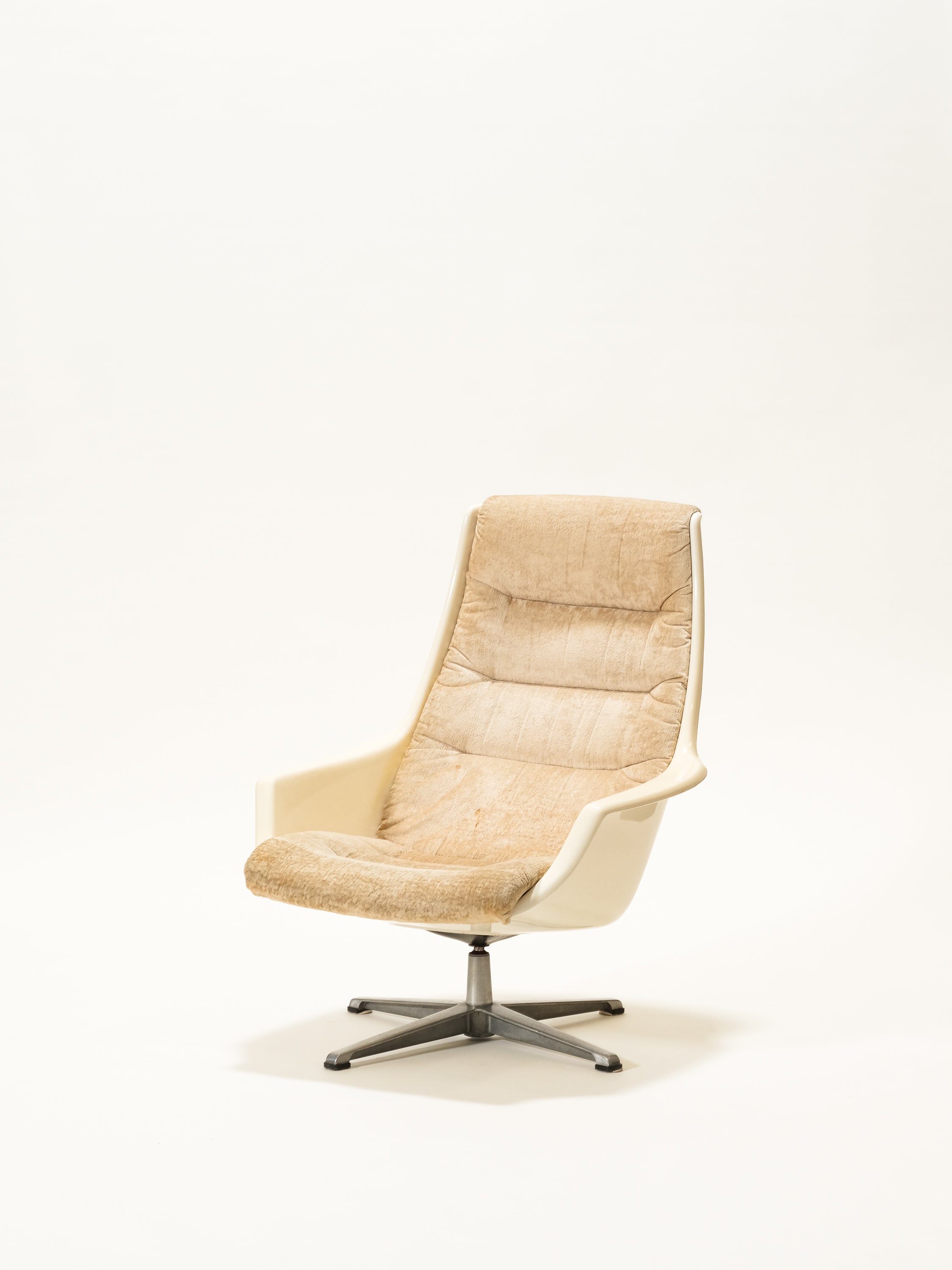 Swivel Lounge Chair Model "Planet" by Ikea, 1973