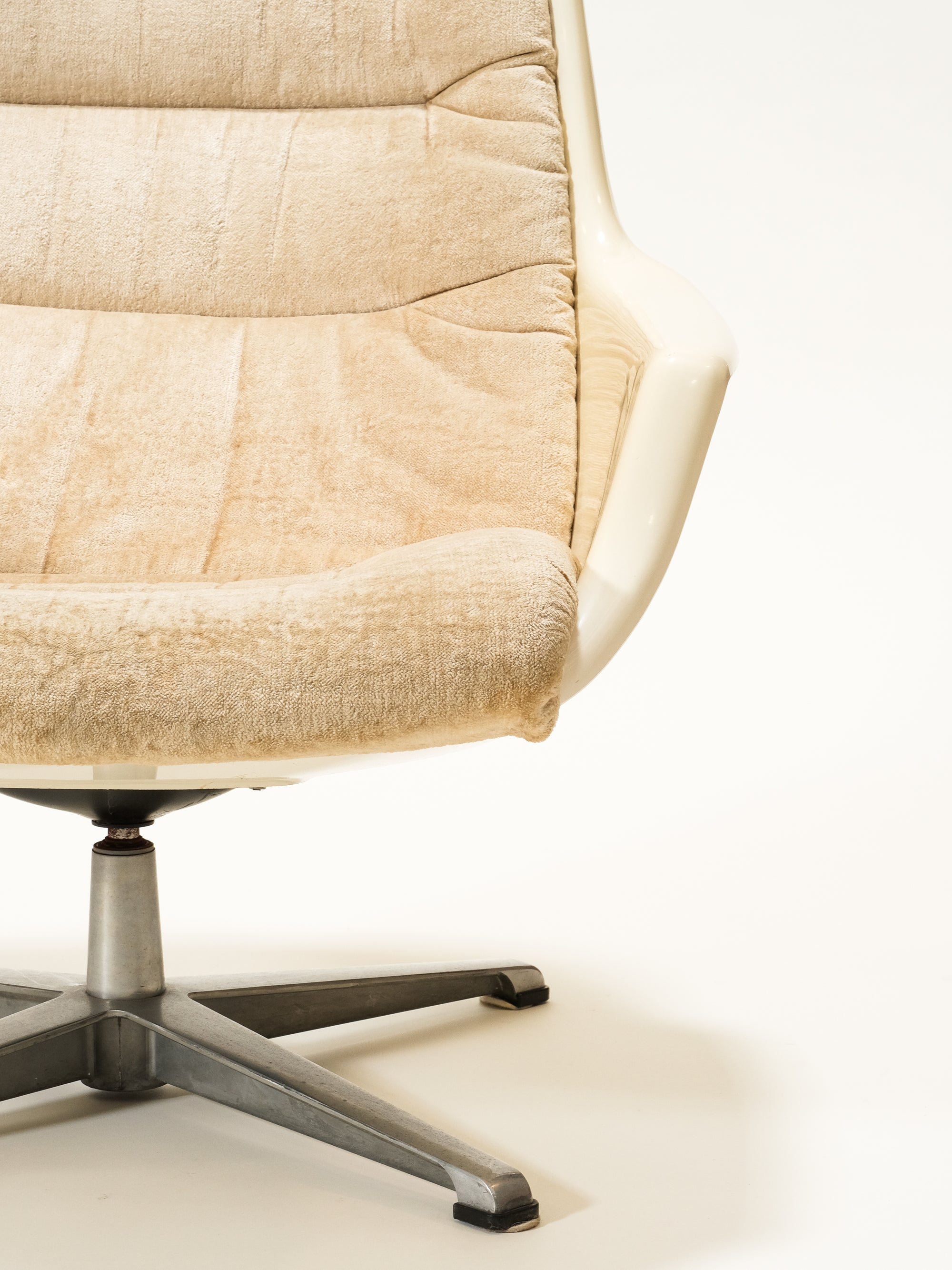 Swivel Lounge Chair Model &quot;Planet&quot; by Ikea, 1973