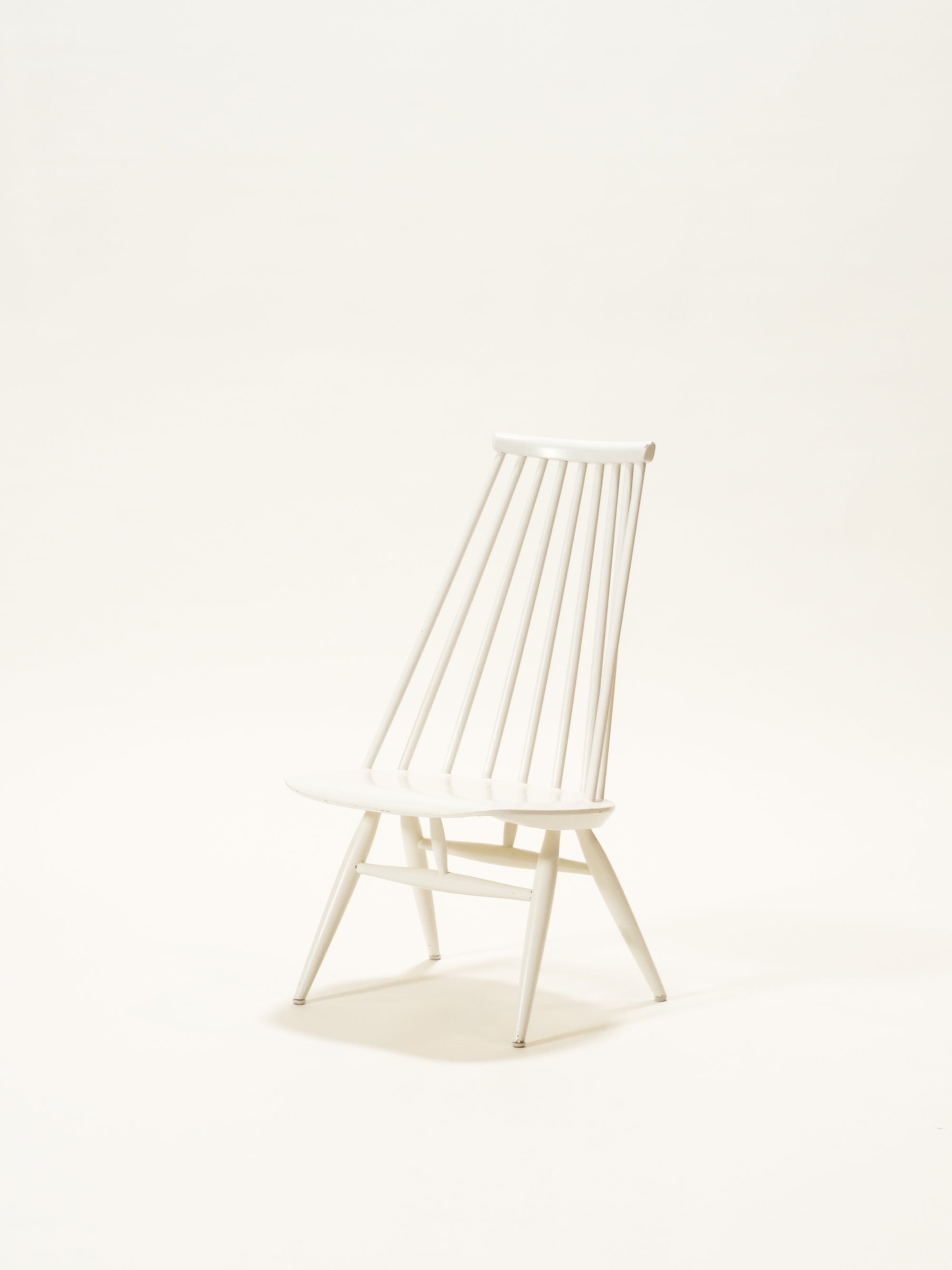 Mid-Century White &quot;Mademoiselle&quot; Chair by Ilmari Tapiovaara