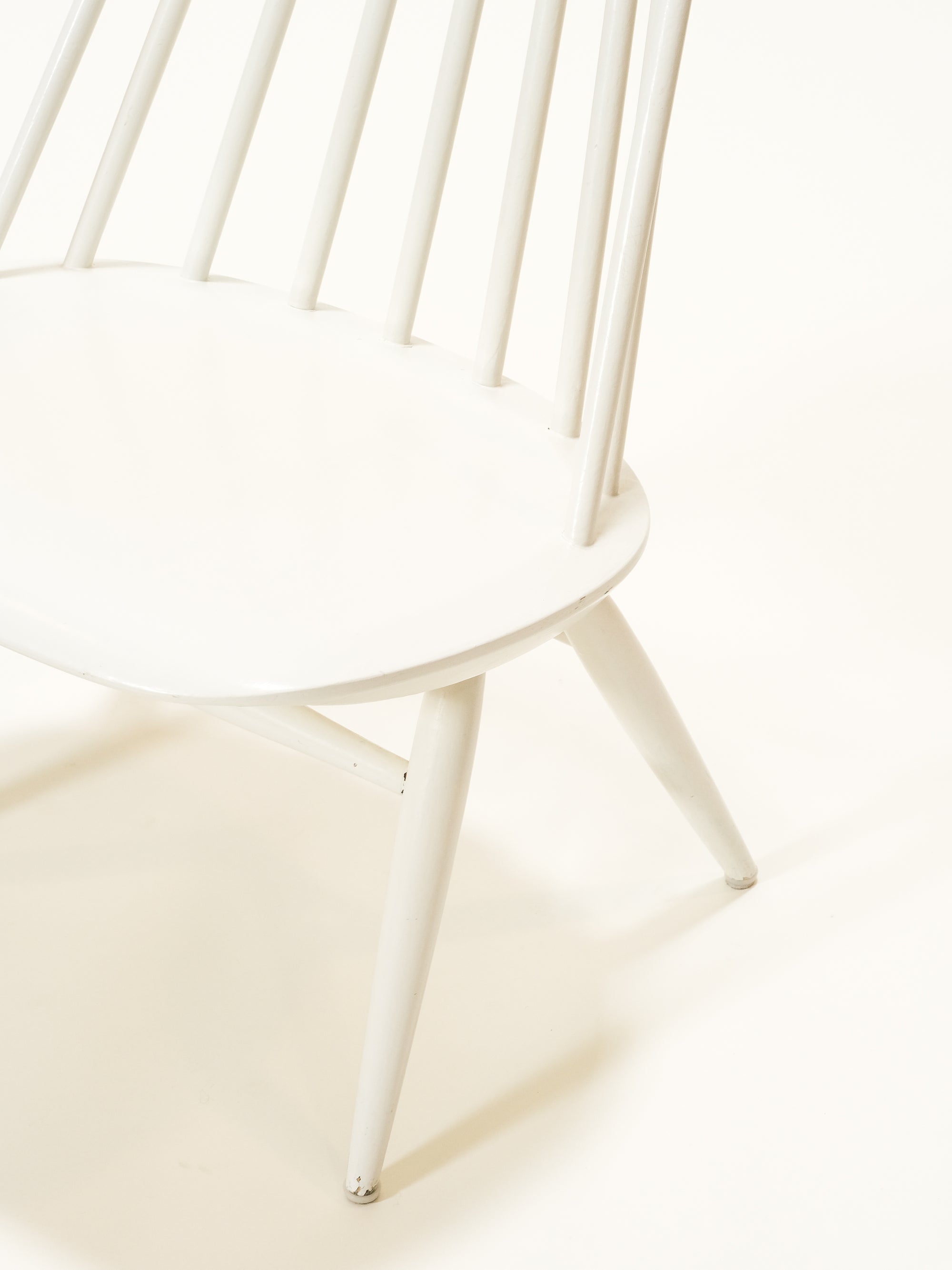 Mid-Century White &quot;Mademoiselle&quot; Chair by Ilmari Tapiovaara