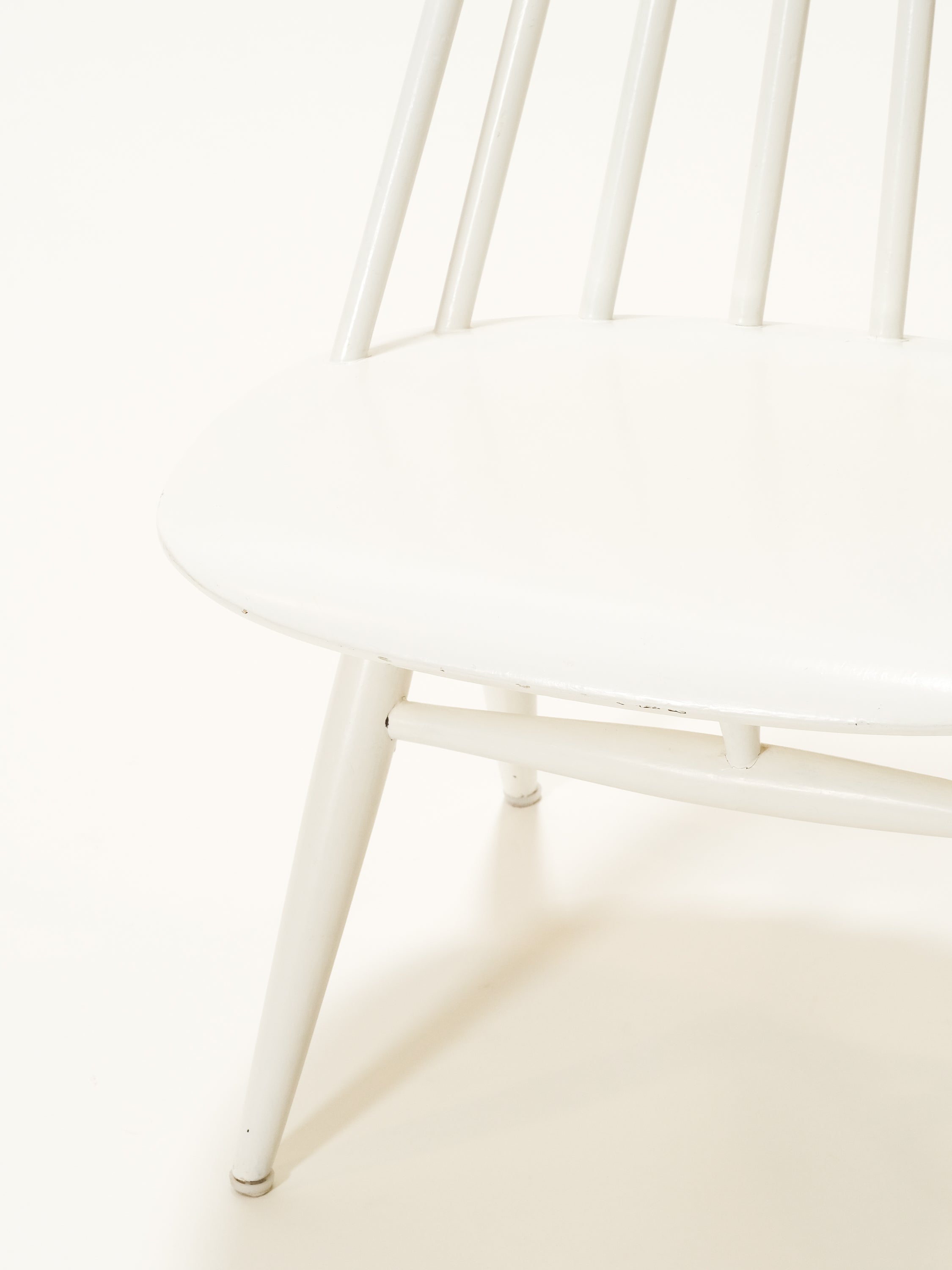 Mid-Century White "Mademoiselle" Chair by Ilmari Tapiovaara