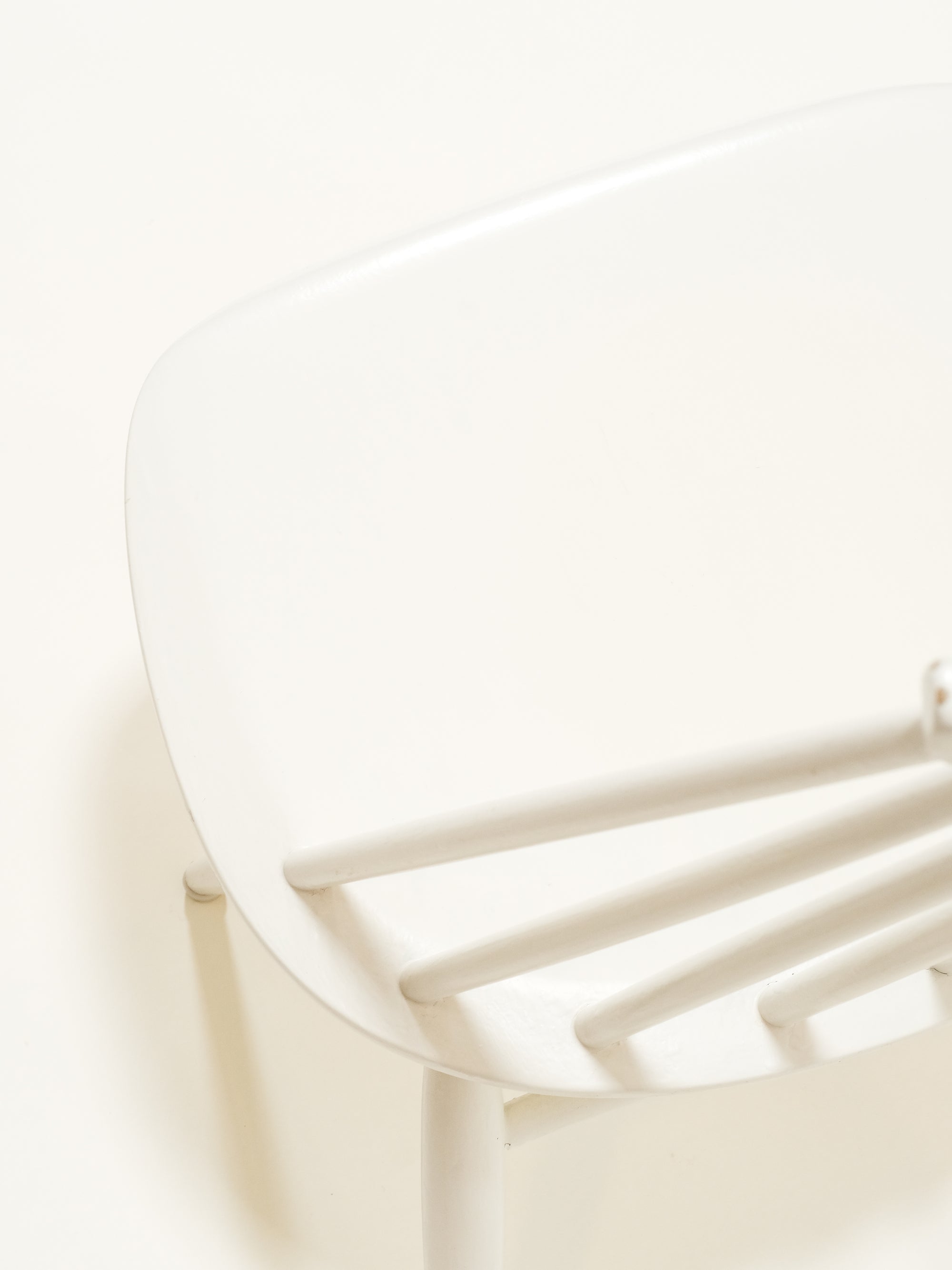 Mid-Century White &quot;Mademoiselle&quot; Chair by Ilmari Tapiovaara