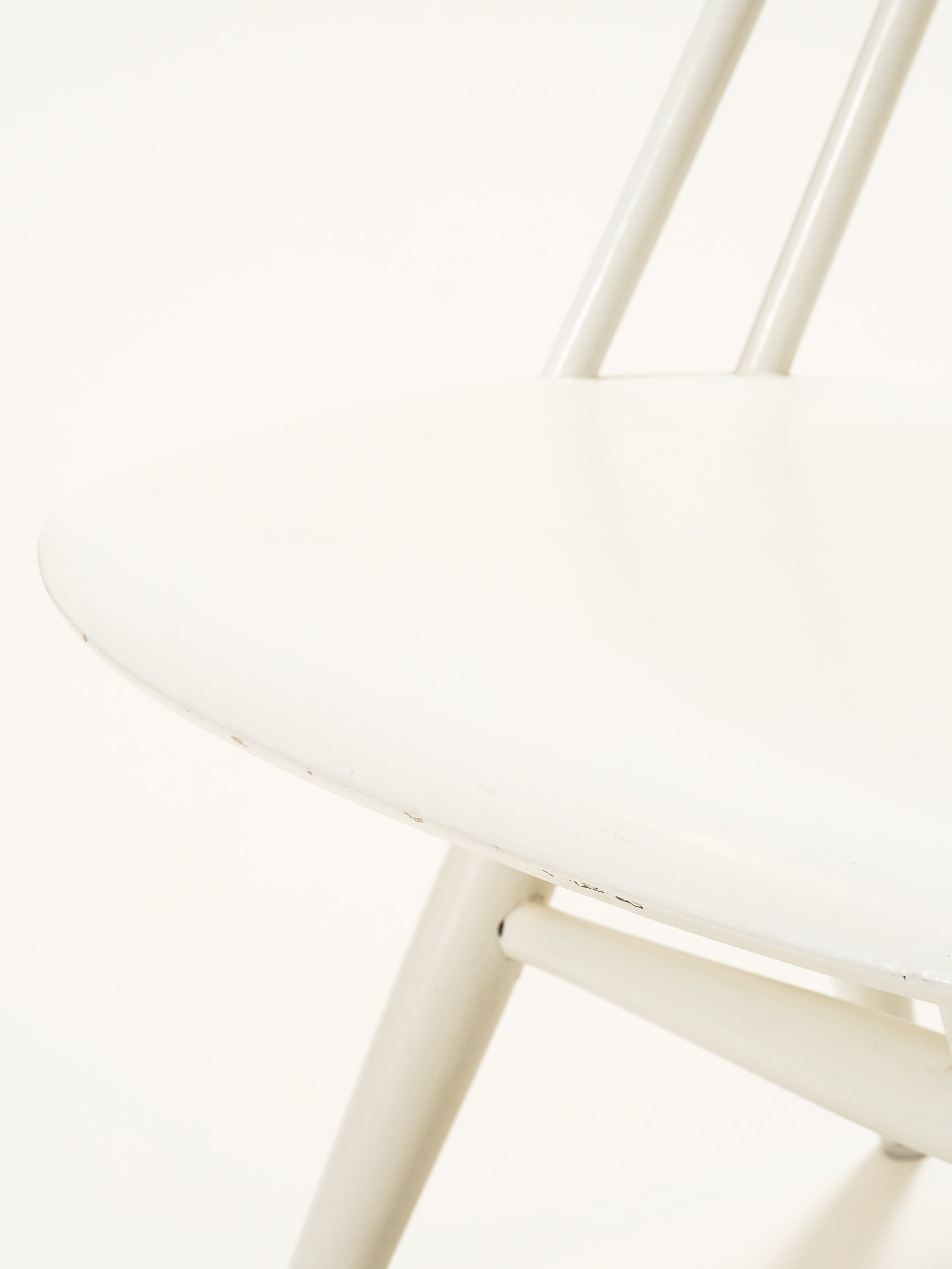 Mid-Century White "Mademoiselle" Chair by Ilmari Tapiovaara