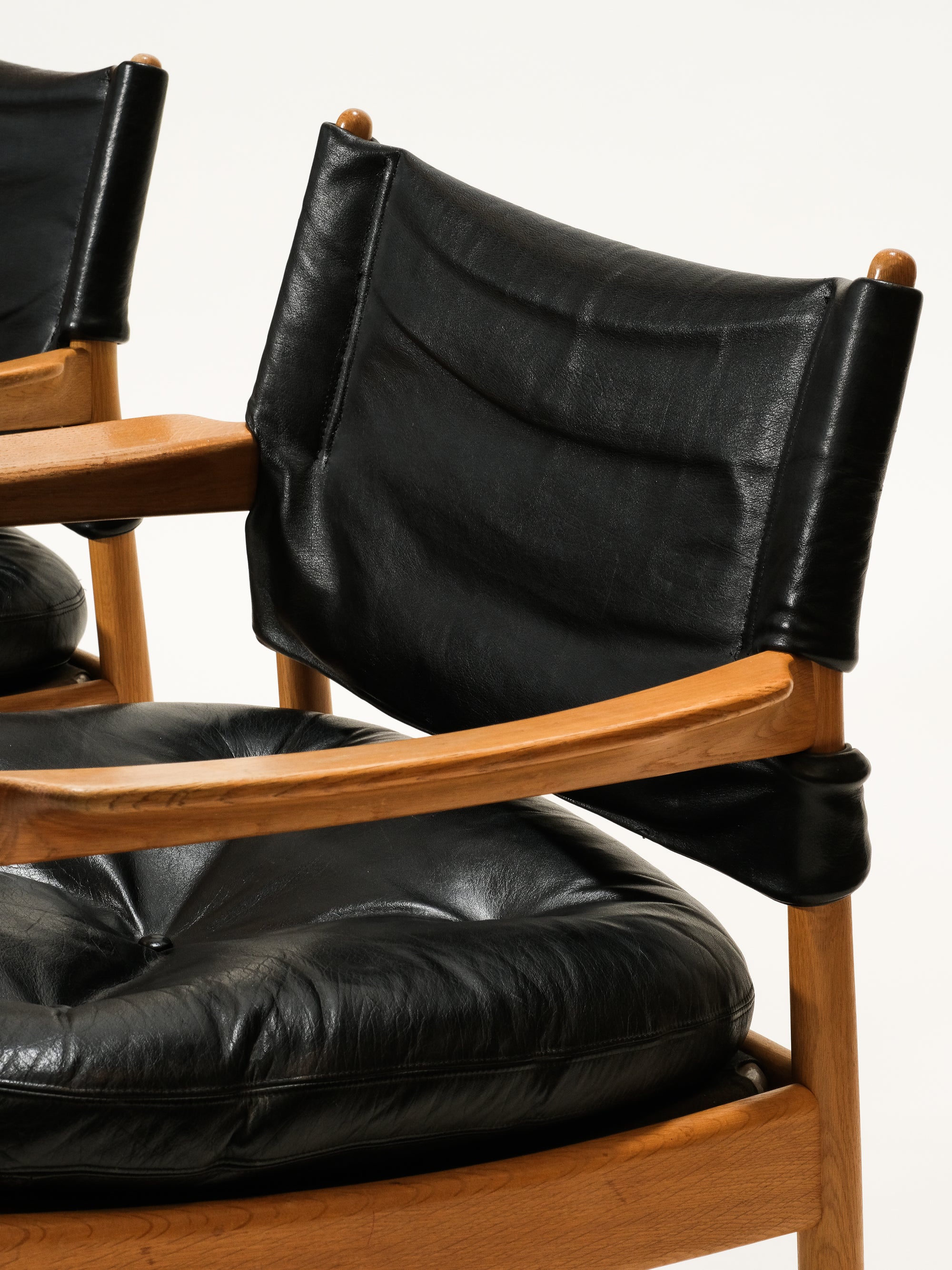 Pair of Oak &amp; Leather Easy Chairs by Gunnar Myrstrand for Källemo, Sweden, 1960s