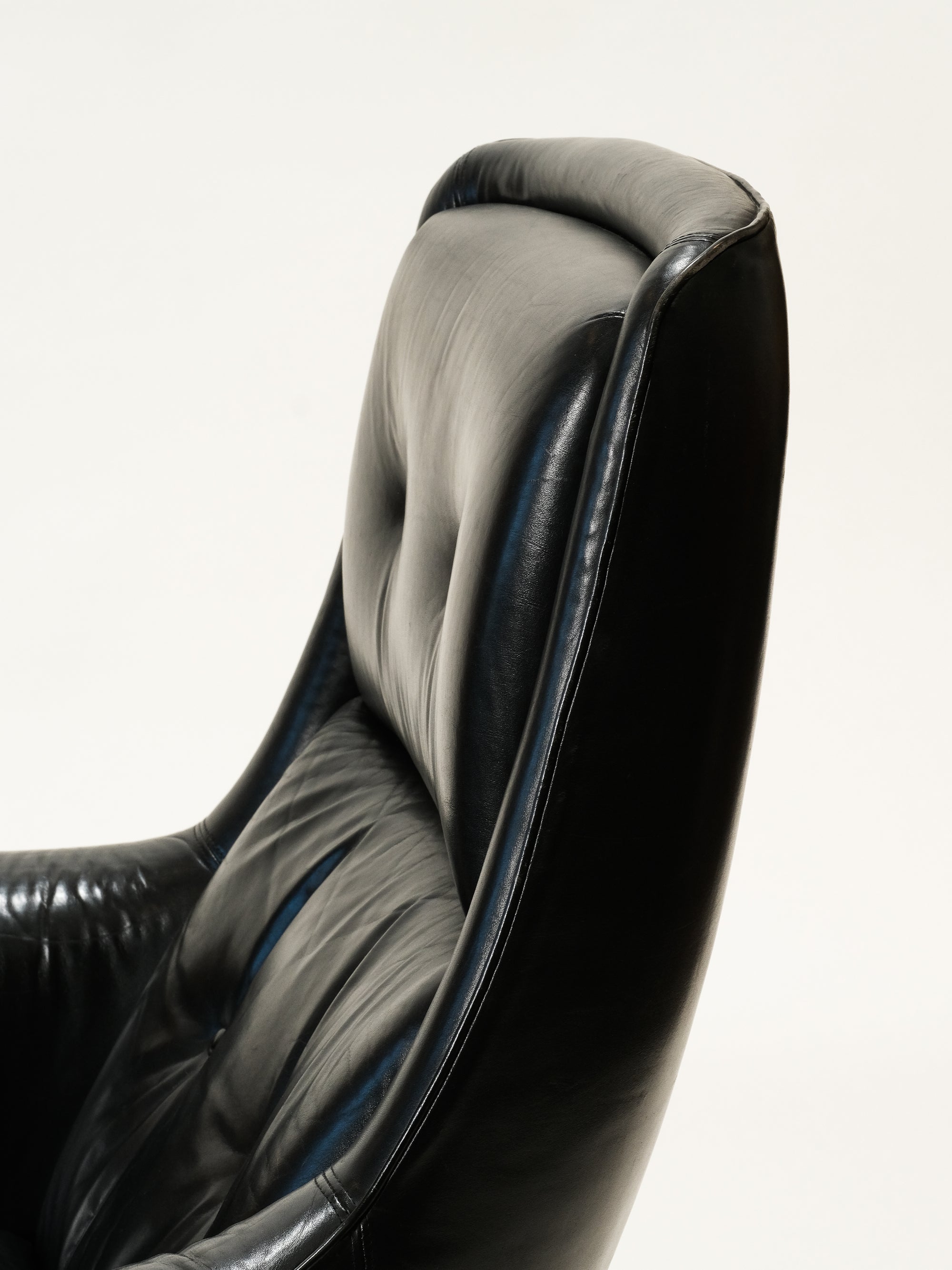 Black Leather Swivel Lounge Chair, 1960s