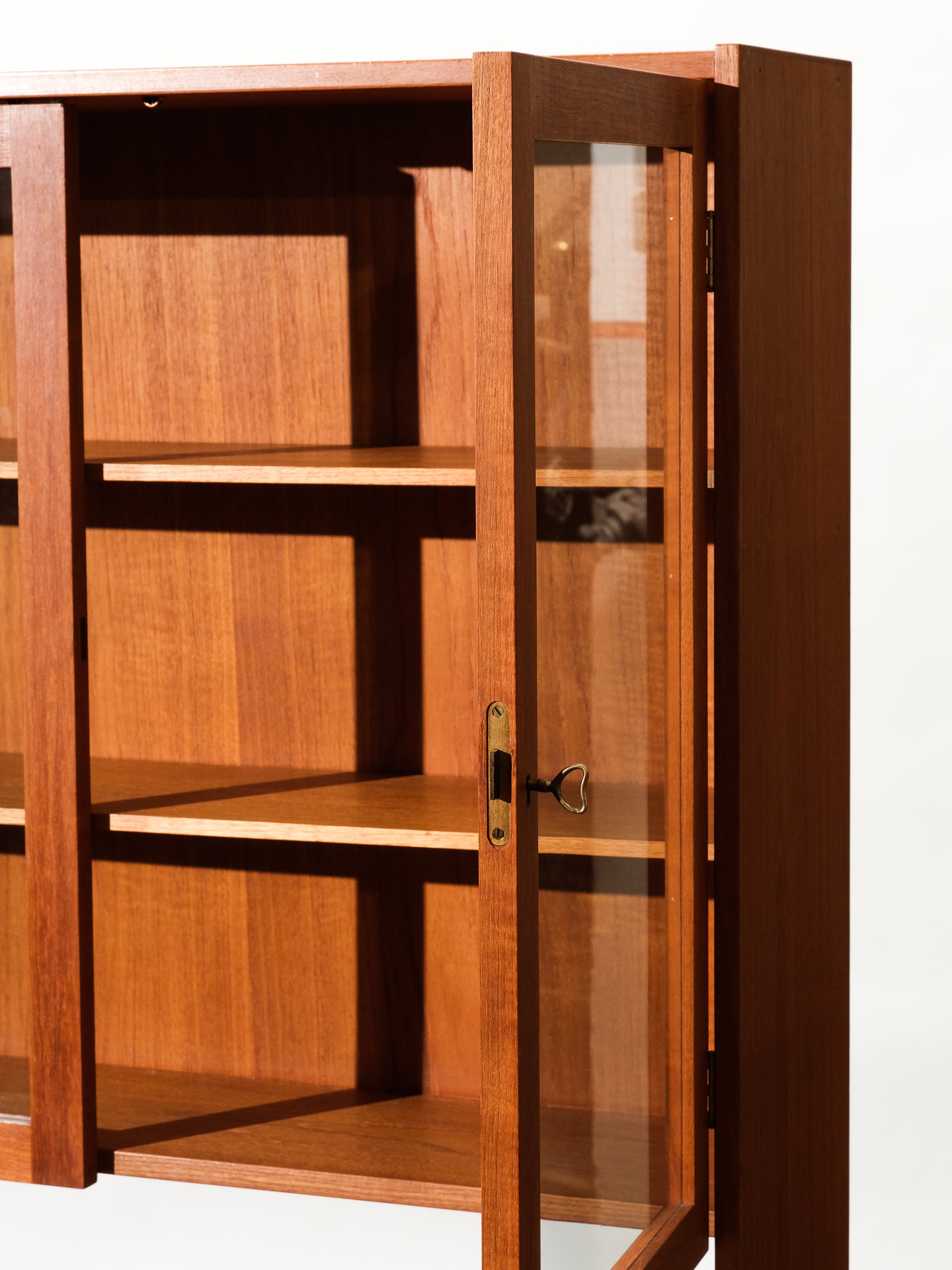 Scandinavian Mid-Century Teak Shelf / Cabinet with Glass Doors