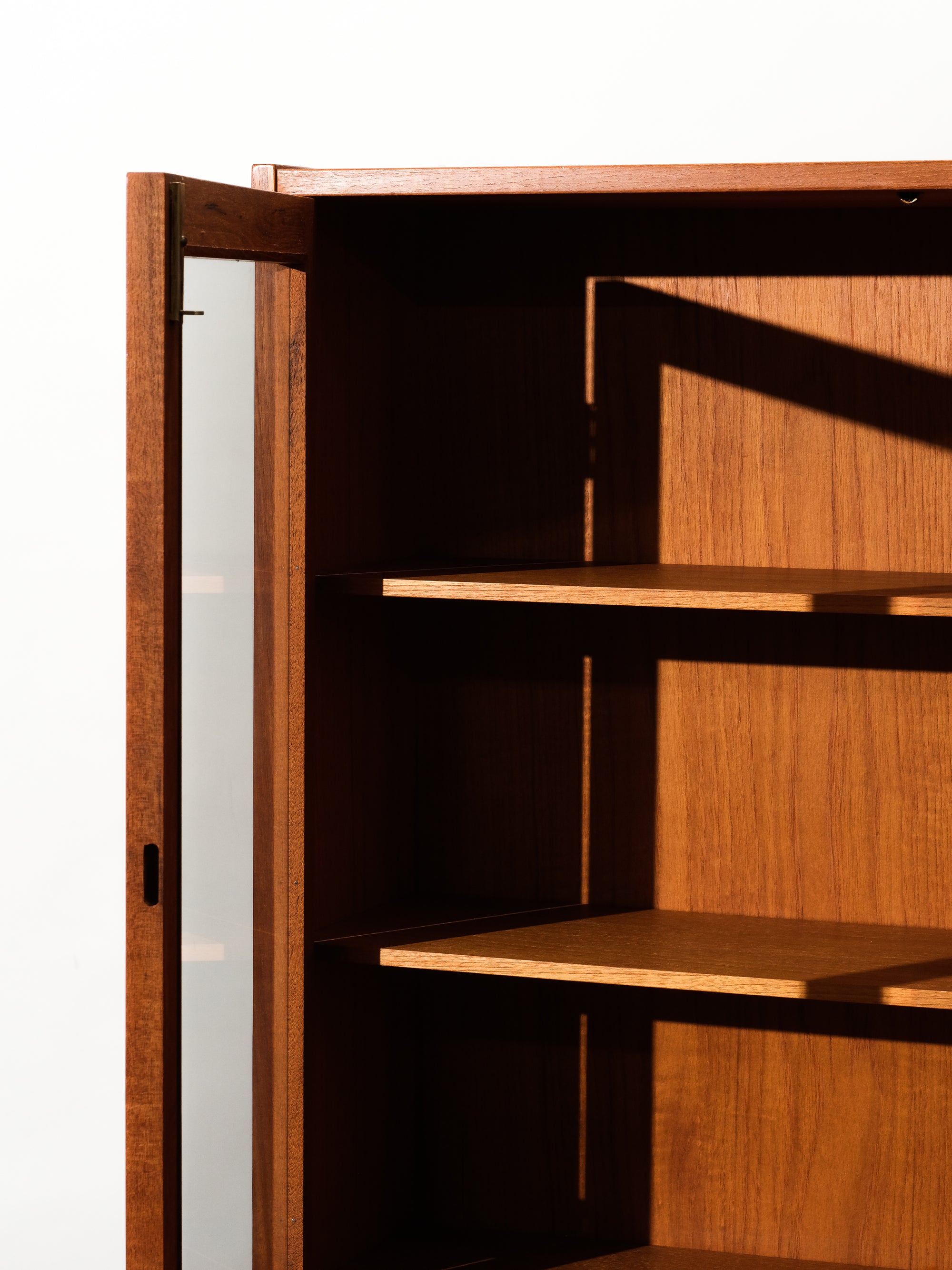 Scandinavian Mid-Century Teak Shelf / Cabinet with Glass Doors