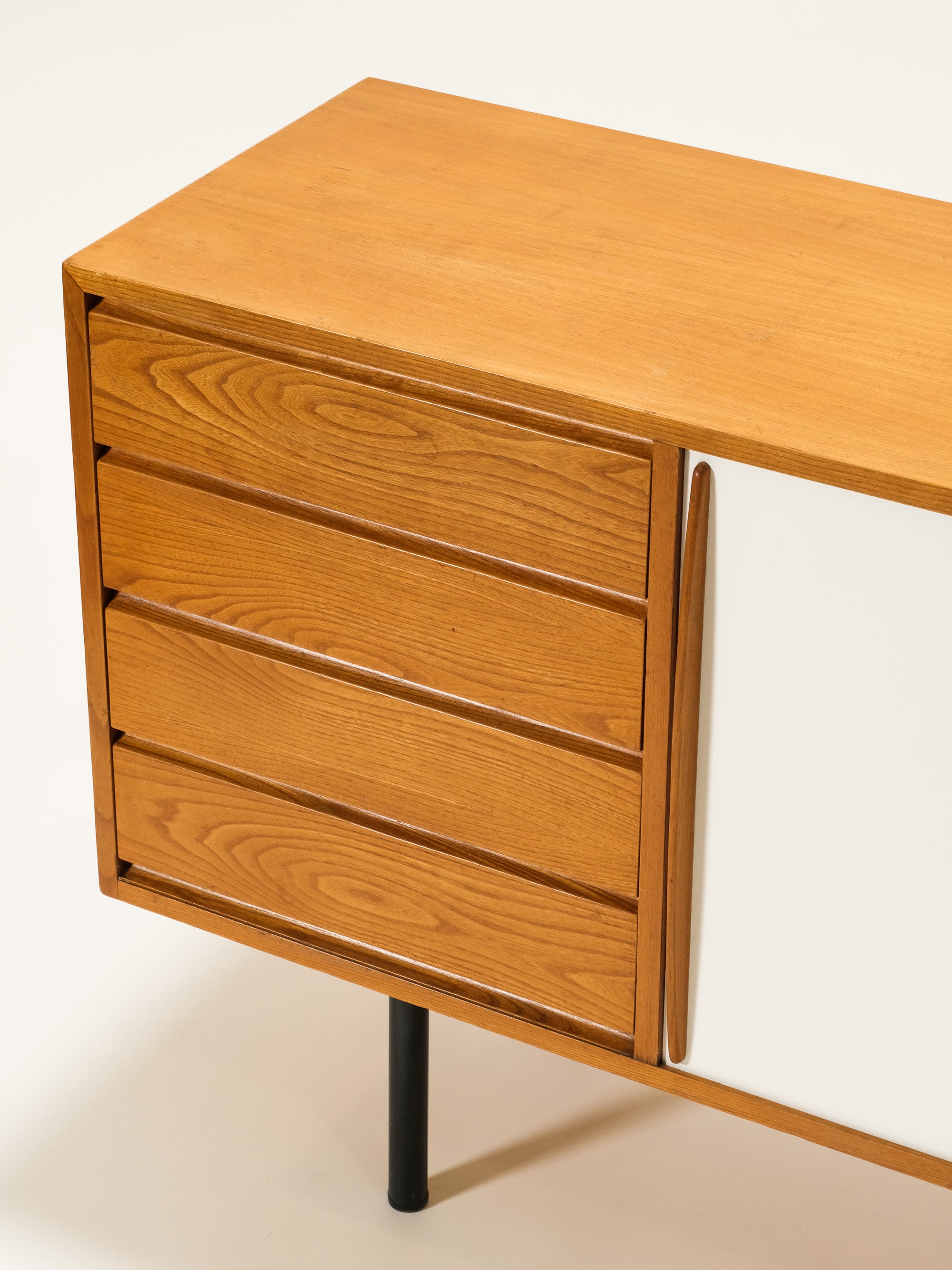 Mid-Century Elm Sideboard Model 4004 by Olli Borg for Asko, 1955