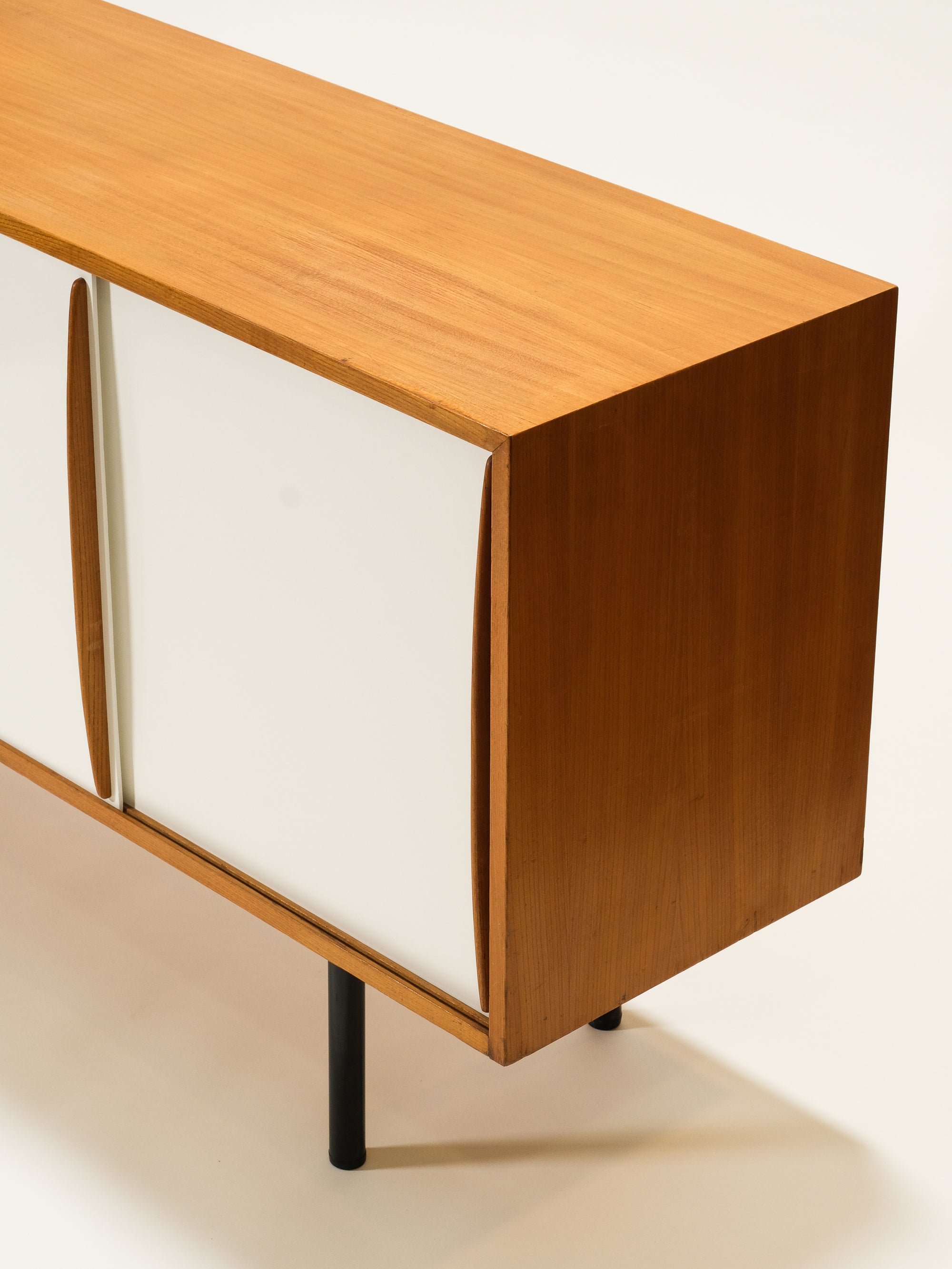 Mid-Century Elm Sideboard Model 4004 by Olli Borg for Asko, 1955