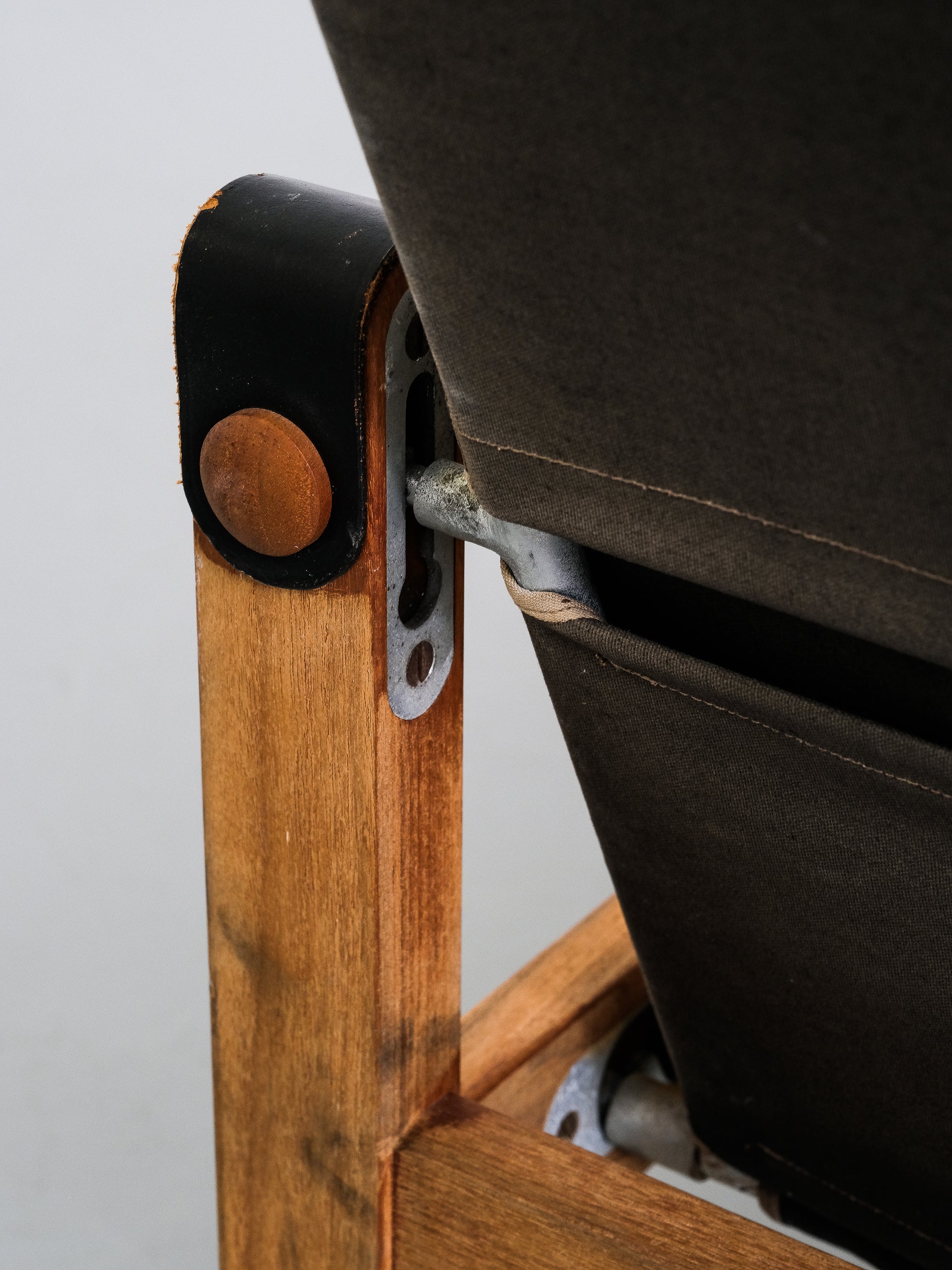 Mid-Century Safari/Recliner Chair