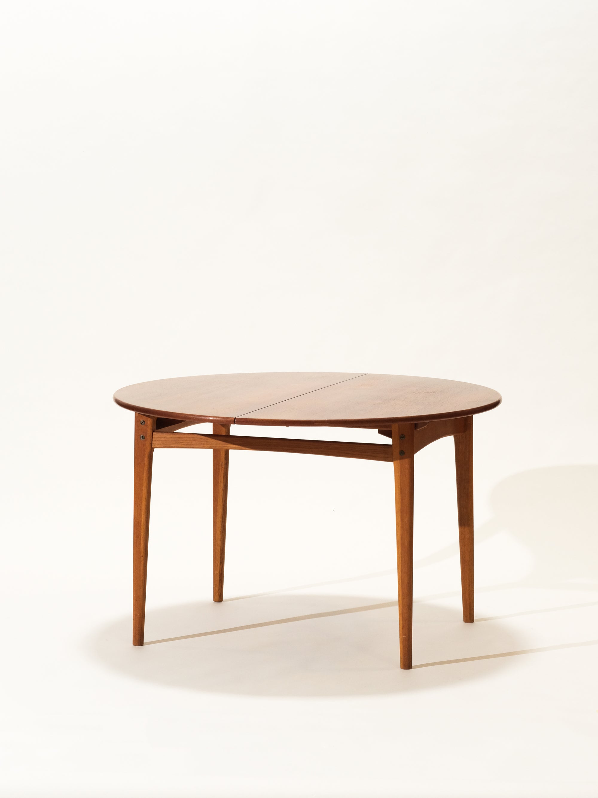 Round Teak &amp; Oak Extendable Dining Table, Sweden, 1960s