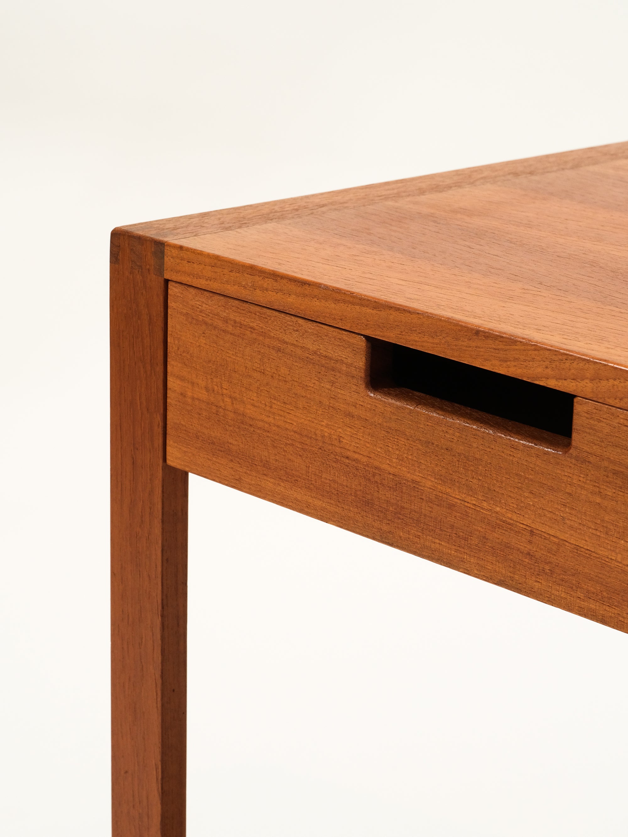 Scandinavian Mid-Century Teak Side Table with Drawer