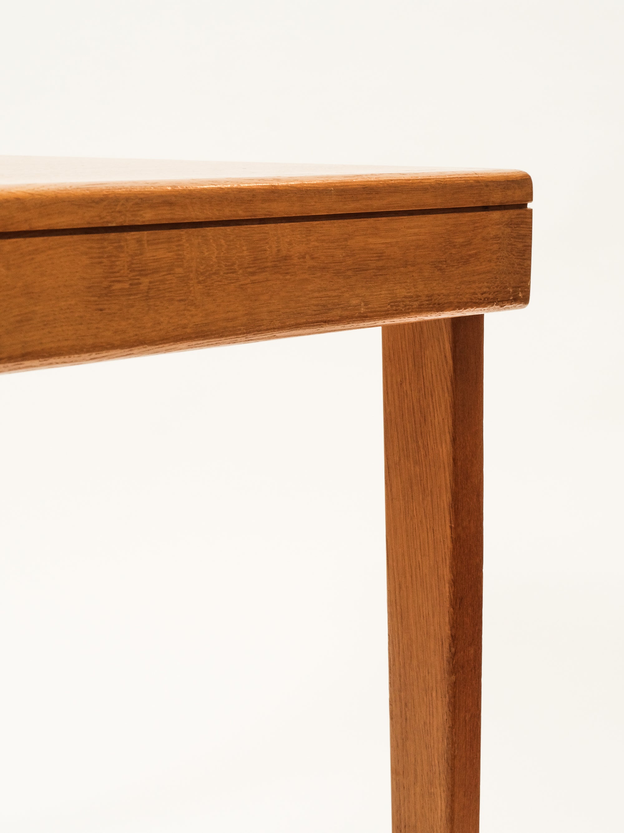 Scandinavian Mid-Century Oak Extendable Dining Table
